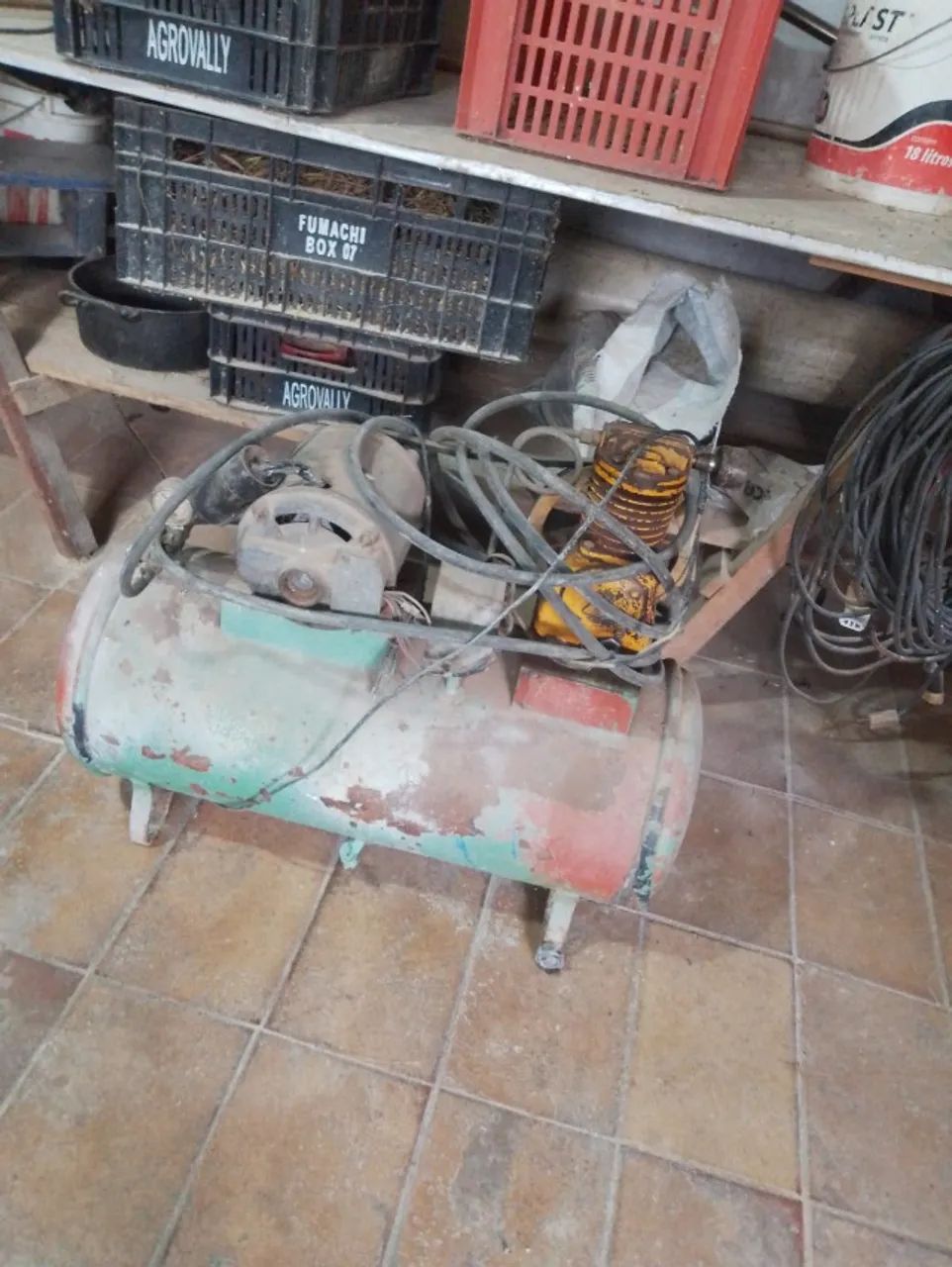 COMPRESSOR 50L DA MARCA SCHULZ 127V - Foto 2