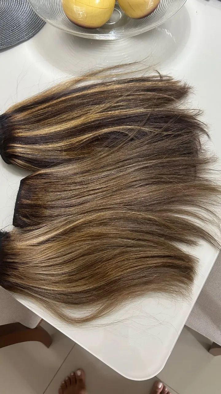 Cabelo morena iluminada 