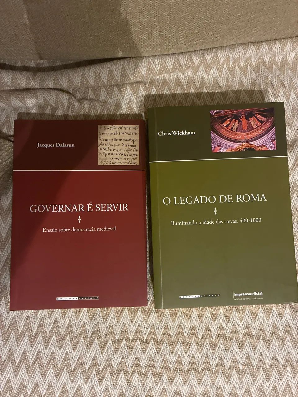 Livros de história medieval 