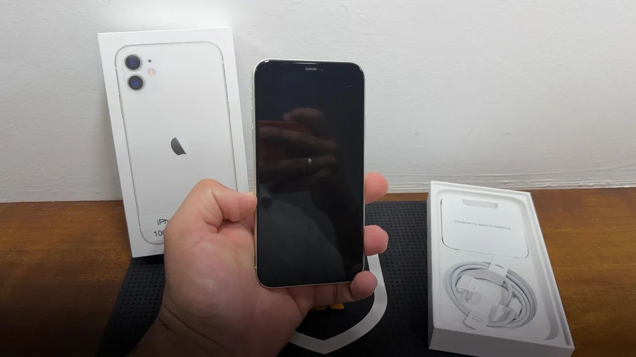 Iphone 11 128GB branco  - Foto 4