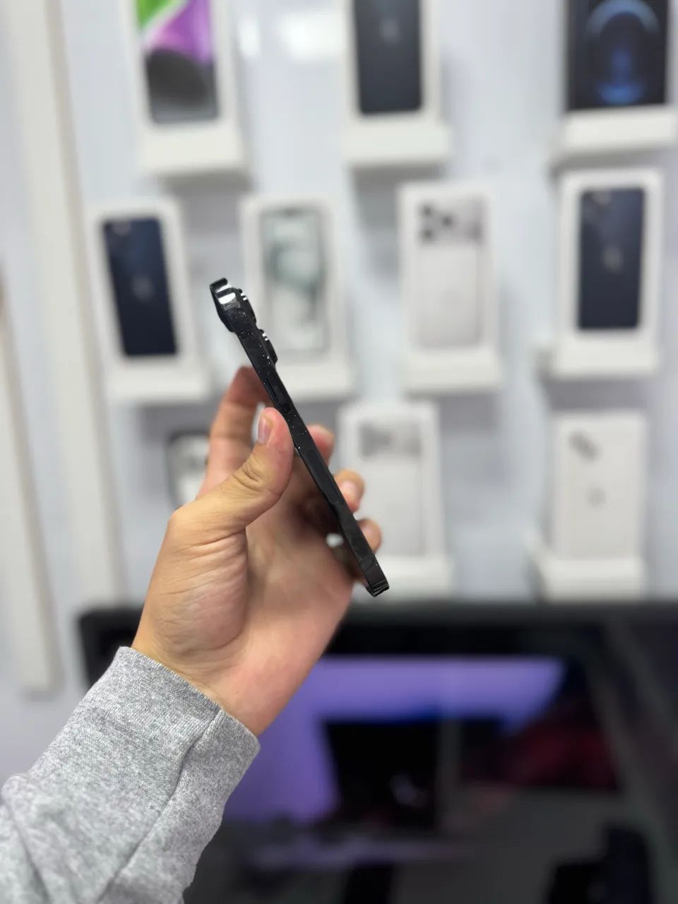 IPHONE 14 PRO - 128GB ( PRETO )  - Foto 2