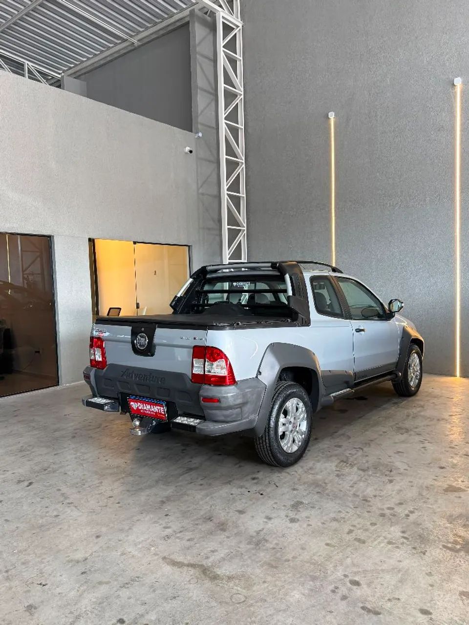 Fiat Strada Adventure1.8/ 1.8 Locker Flex CD 2012 - Foto 3