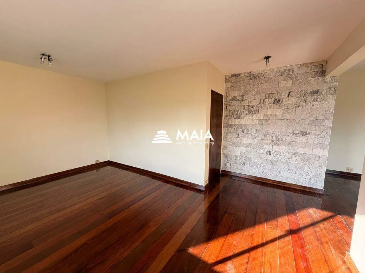 Apartamento para alugar no bairro Centro - Foto 4