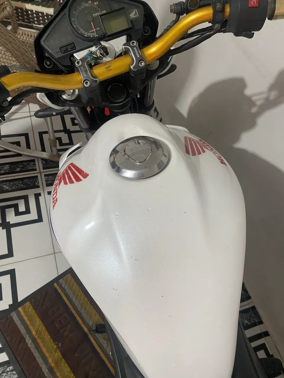 CB 300 2010 - Modelo 2015 - Foto 3