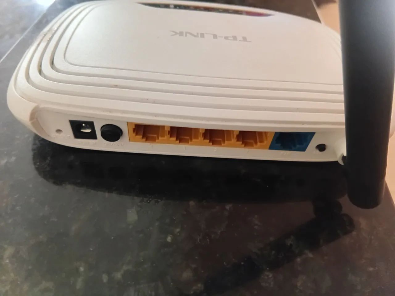 Roteador sem fio da marca TP-Link - Foto 3