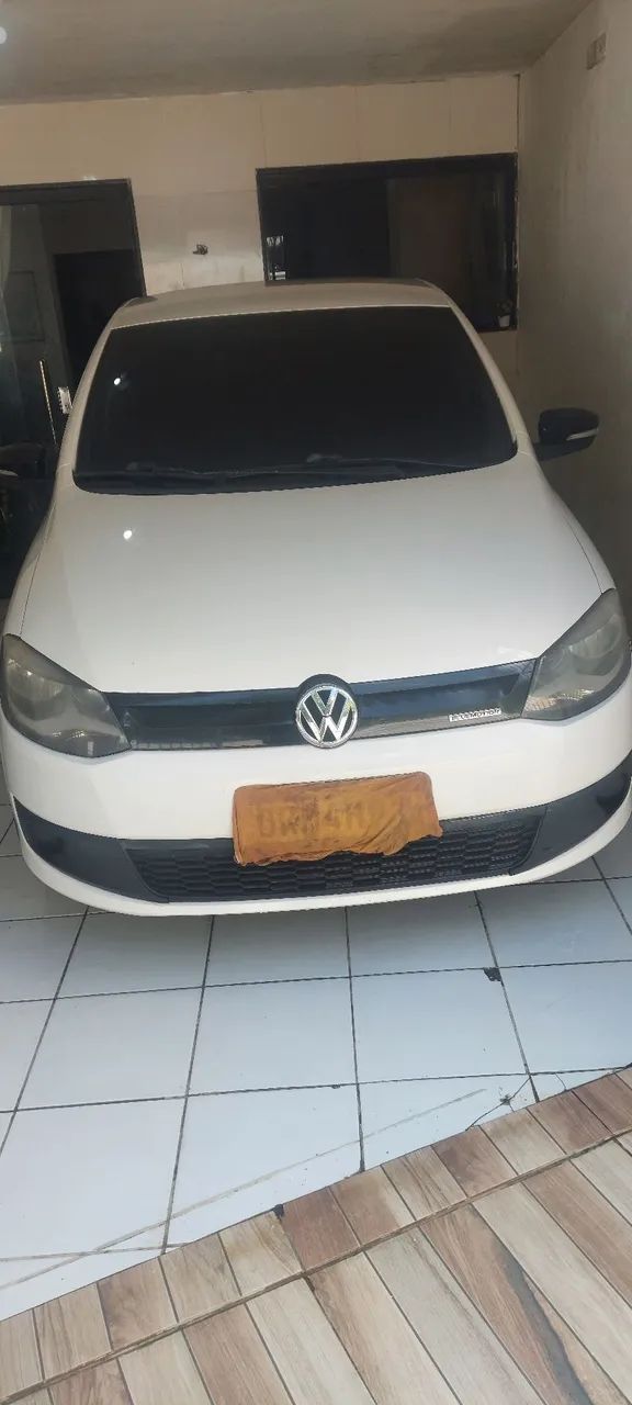 Volkswagen Fox Fox BLUEMOTION 1.0 Mi Total Flex 12V 3p 2014