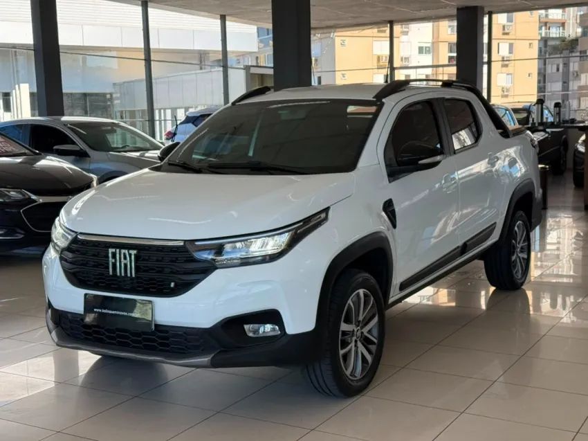 Fiat Strada Volcano 1.3 Flex 8V CD Aut. 2025 - Foto 3