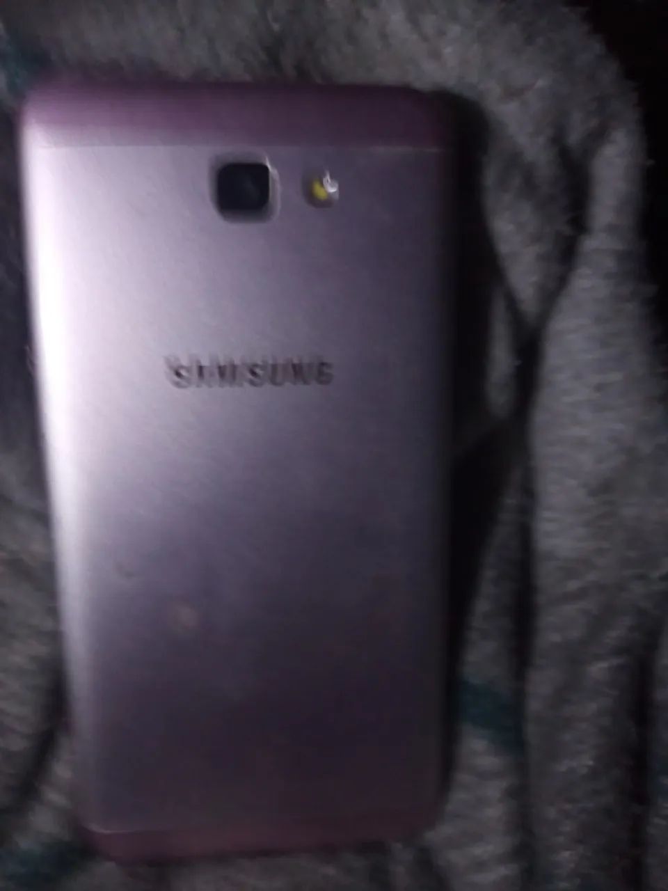 Smartfone vários tipos funcionando para peças e manutenção  - Foto 3