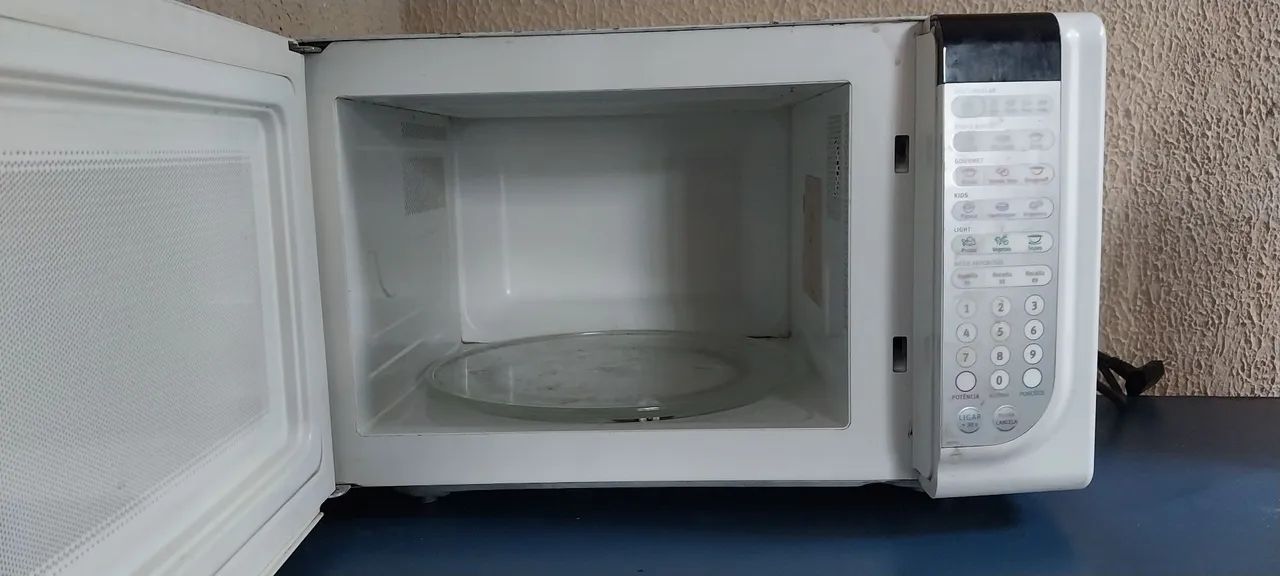 Microondas electrolux 31l  - Foto 2