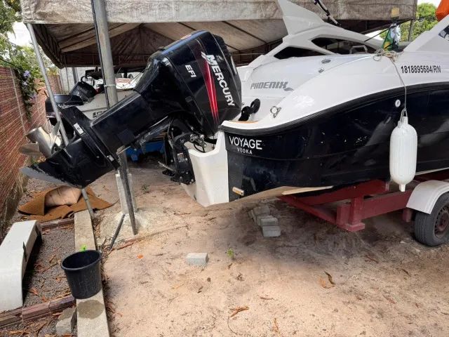 Lancha phoenix 270 - Motor mercury 200 - Foto 8