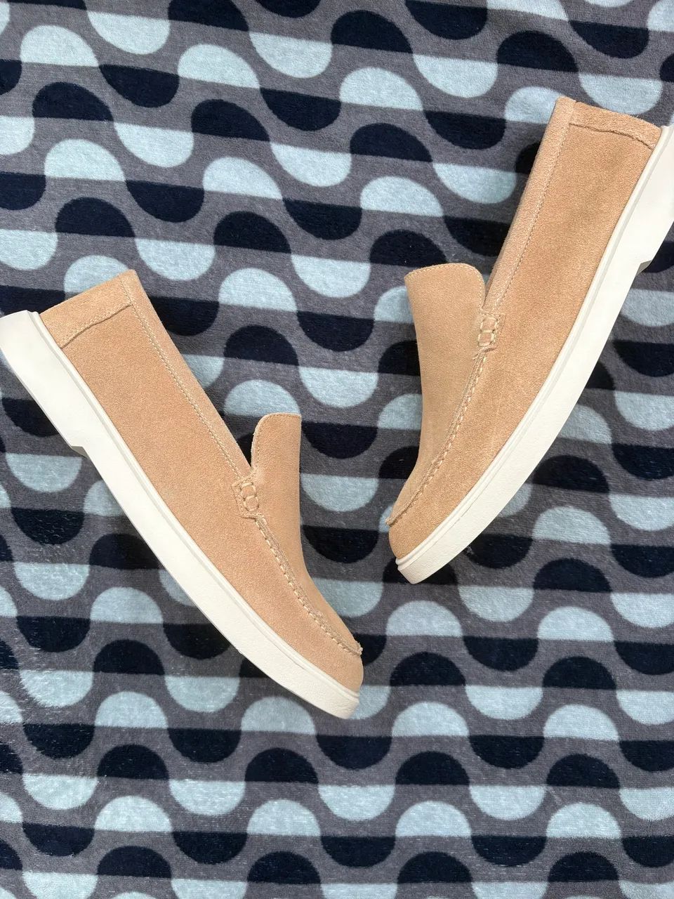 Loafer de camurça estilo Loro Piana
