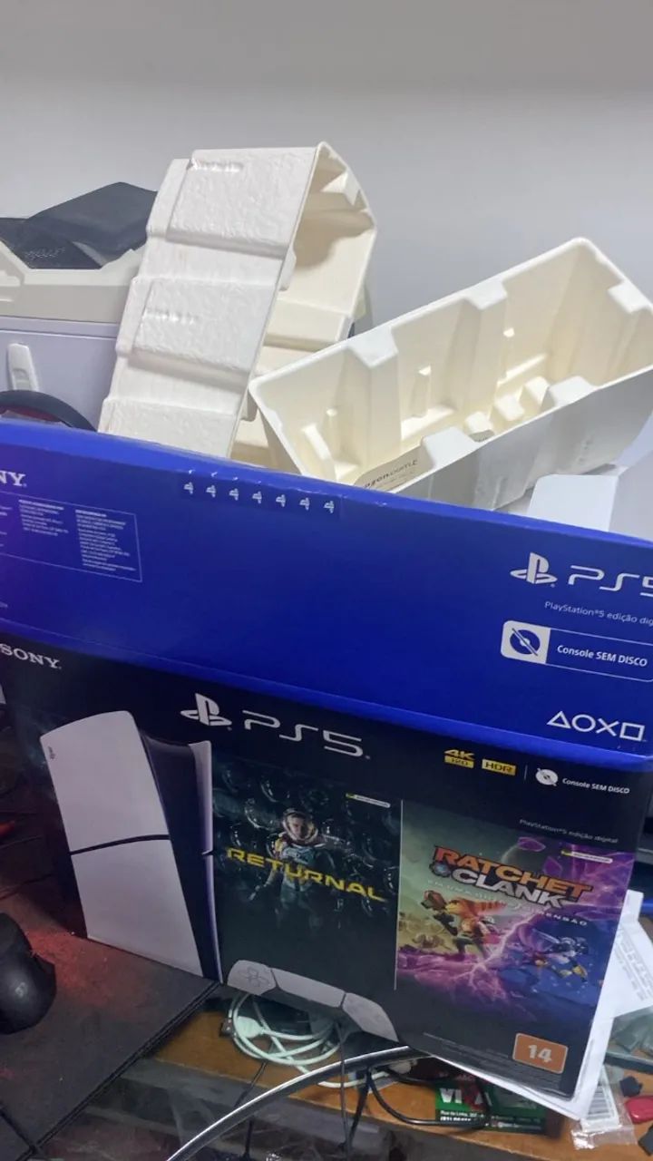 Ps5 e perfeito estado com garantia e caixa  - Foto 3