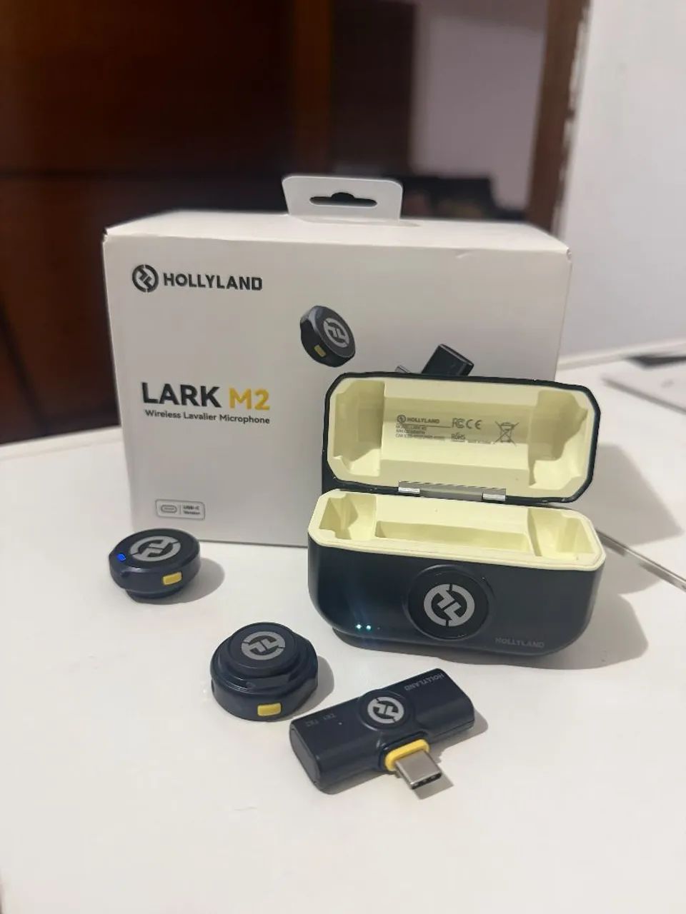 Hollyland Microfone Sem Fio Duplo Lark M2 Usb-c Para iPhone Cor Preto - Foto 2