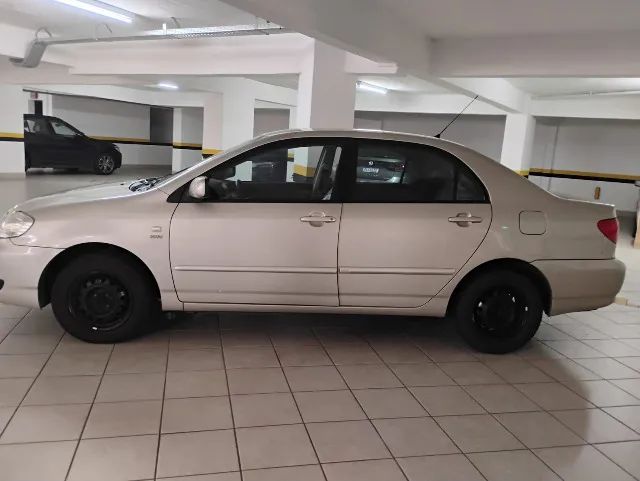 Toyota Corolla XLI 1.6 16V 110cv Aut. 2005 - Foto 2