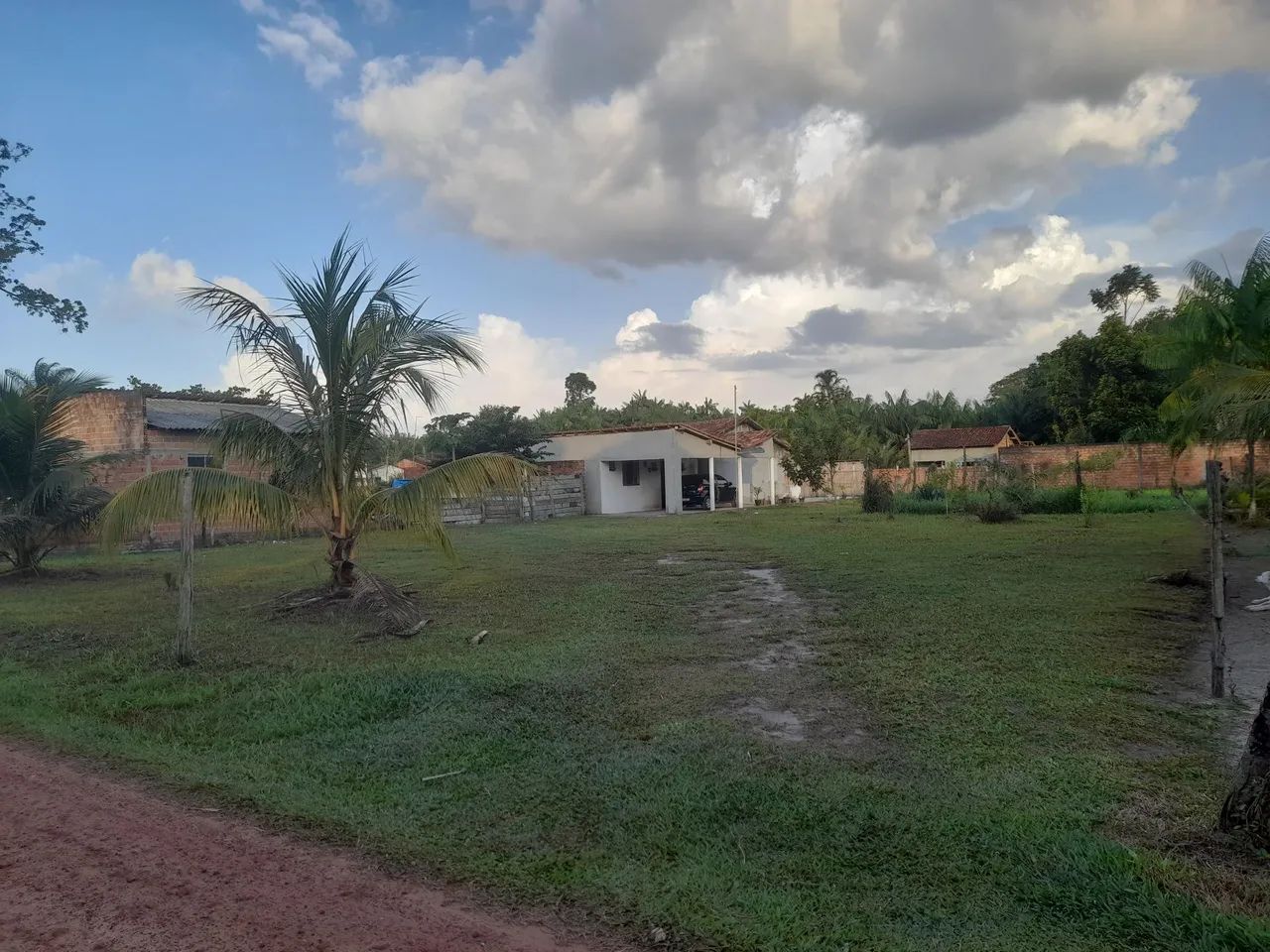 Vendo casa em Colares-PA