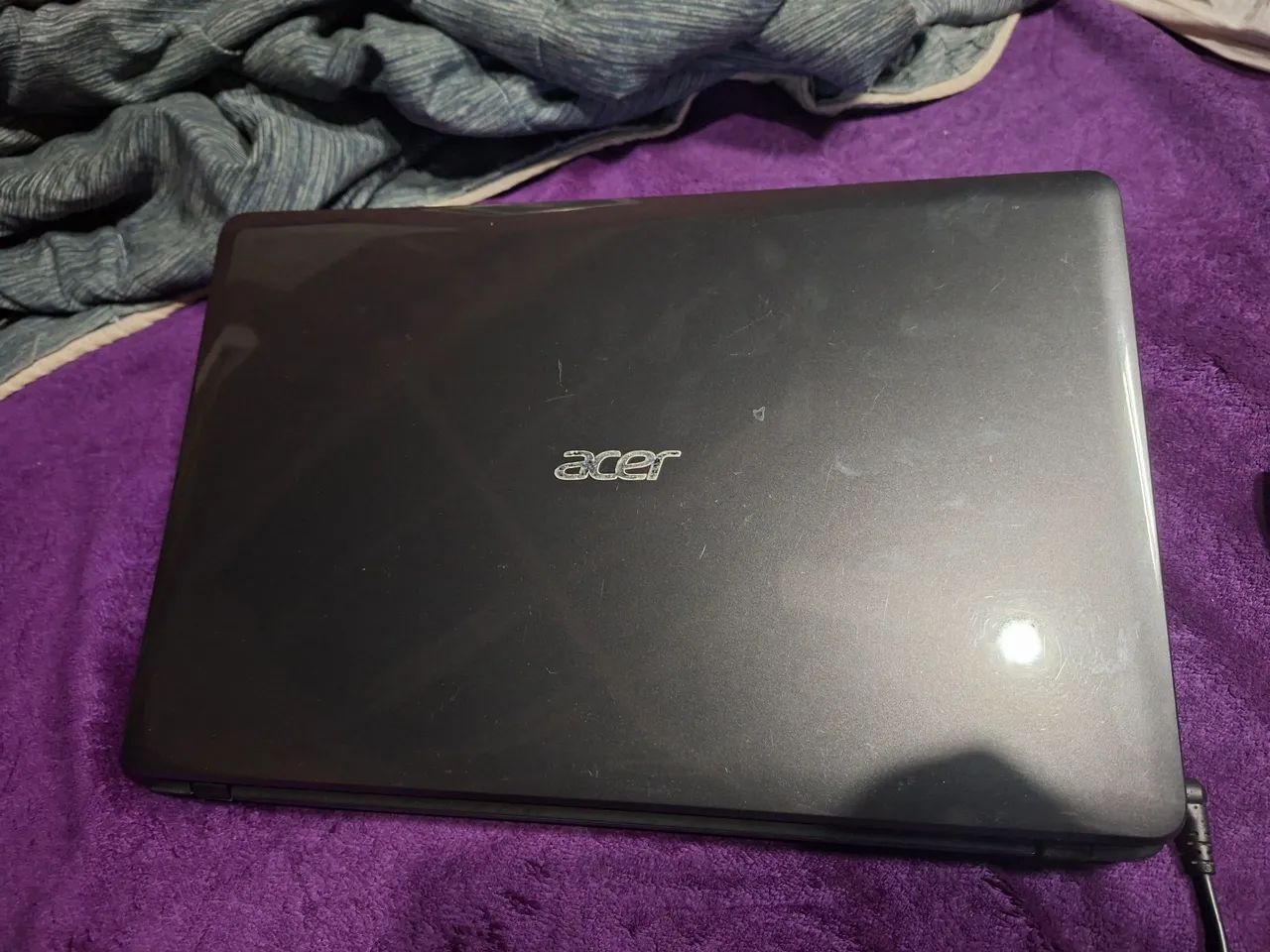 Notebook Acer  i3 2350M  - Foto 2