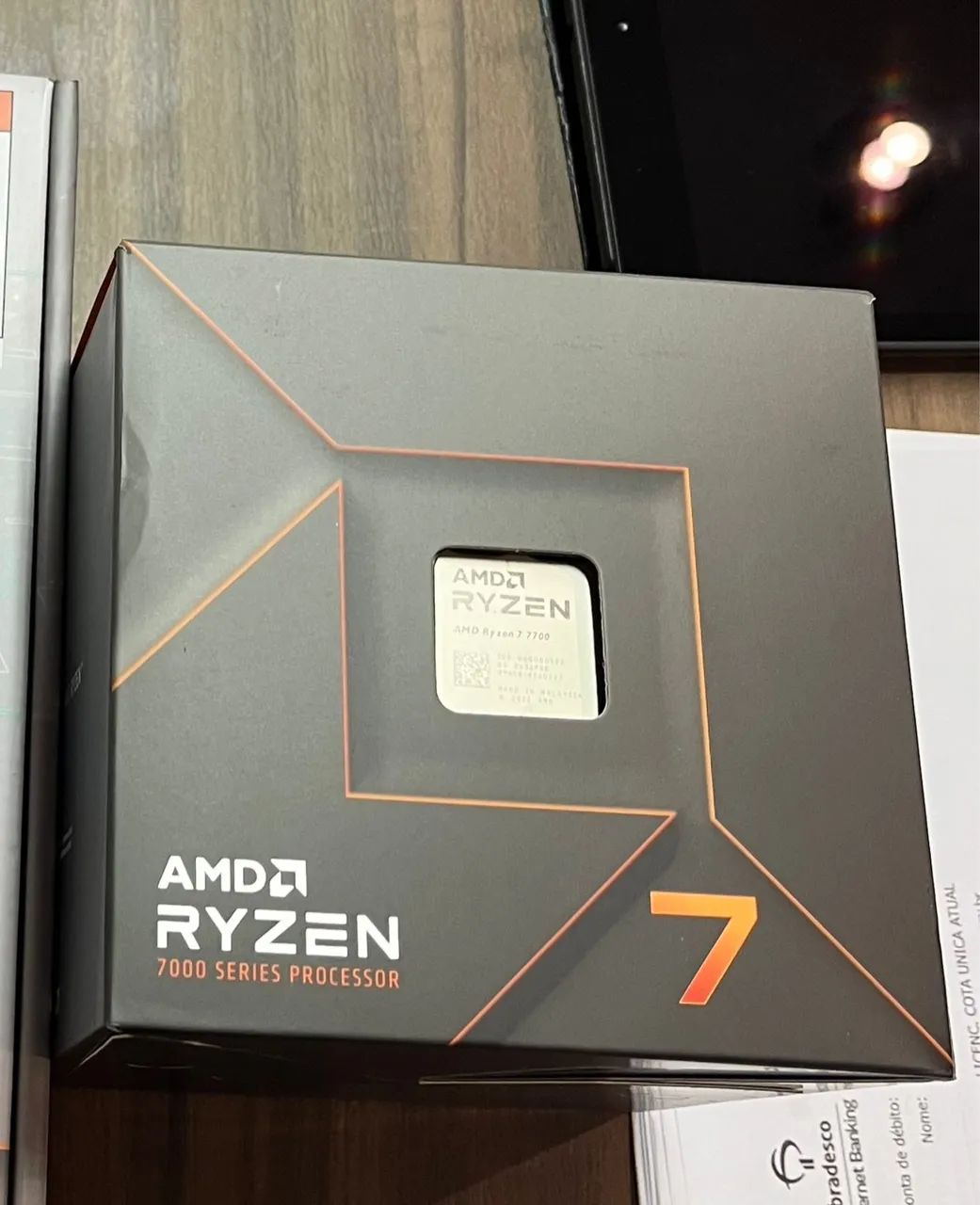RYZEN 7 7700 
