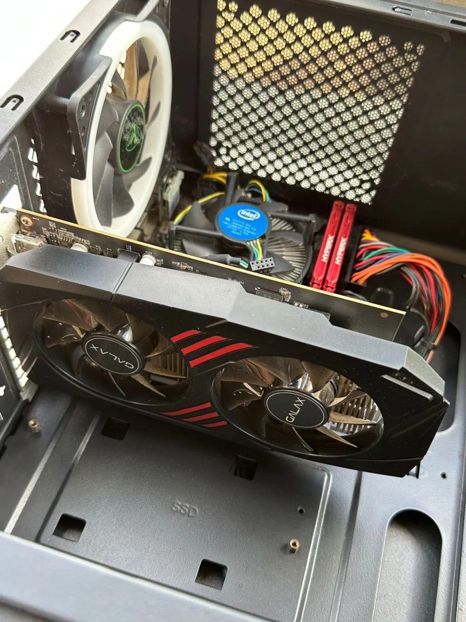 PC Gamer Intel com Placa de Vídeo Galax, 16GB RAM, Gabinete Aerocool - Foto 4