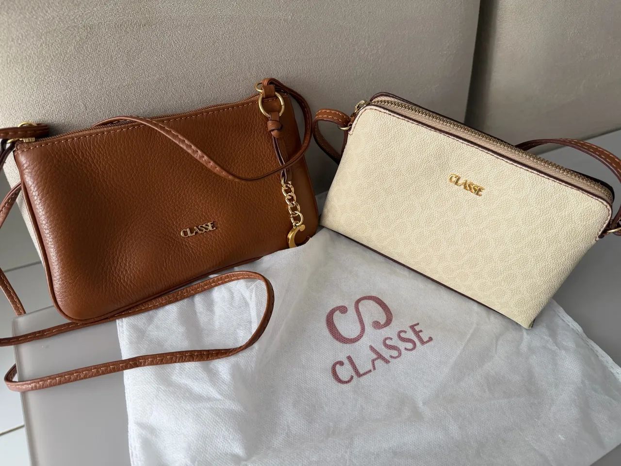 Vendo bolsas novas original classes couro  - Foto 2
