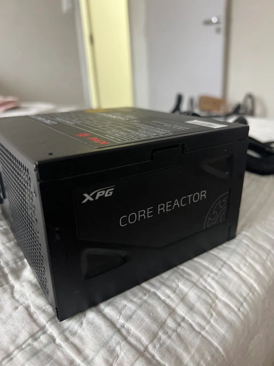 Fonte 650w XPG FULL MODULAR 80Plus Gold