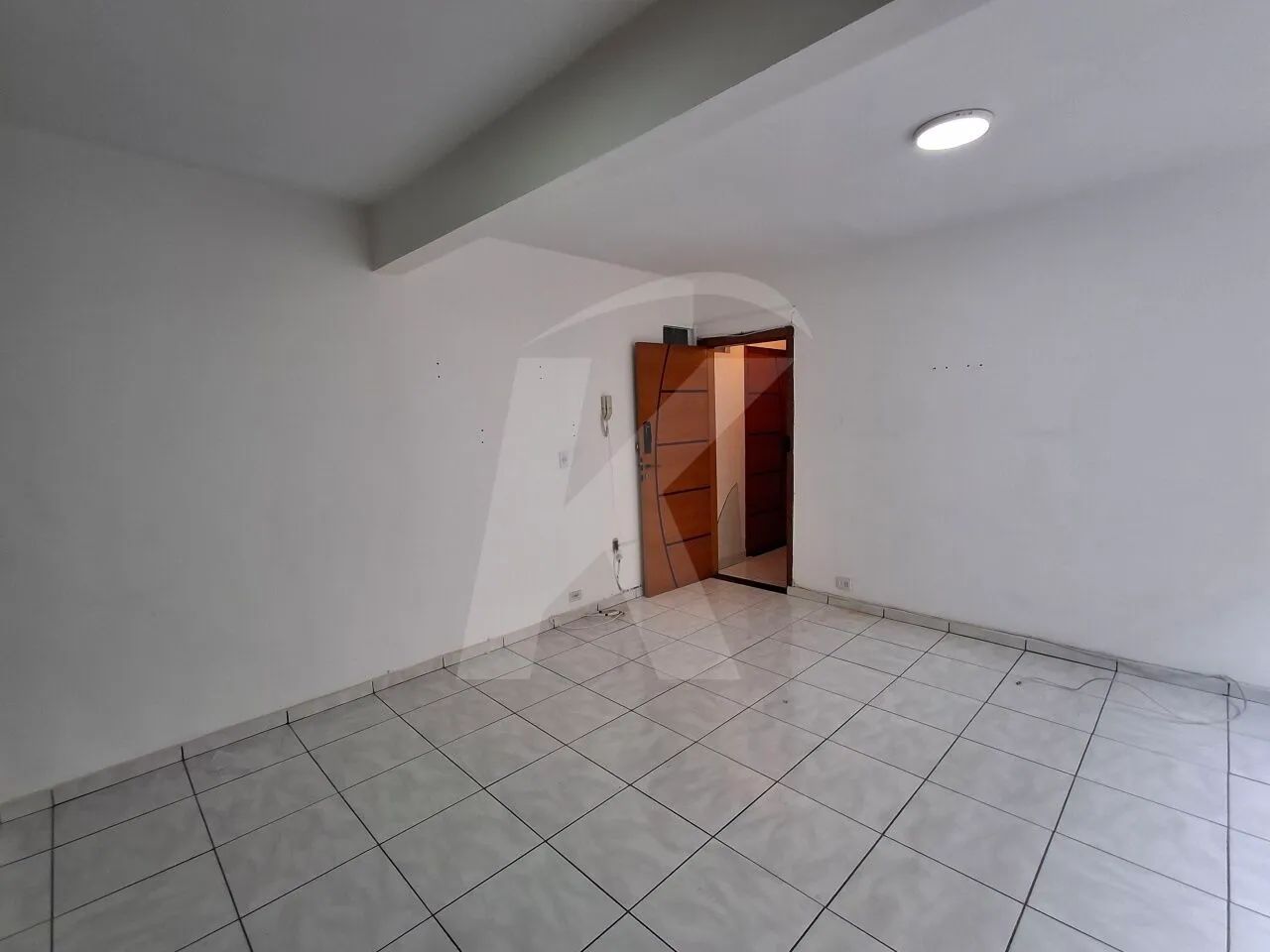 Sala comercial com banheiro perto do metrô Santana.