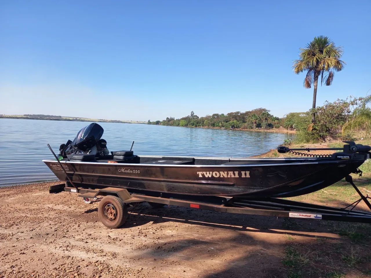 Barco master 5.5, motor mercury 60hp com trim no manche - Foto 4