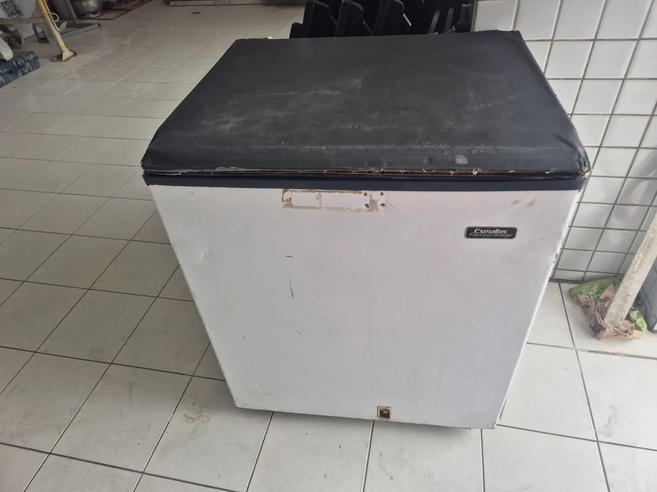 Frezer esmaltec