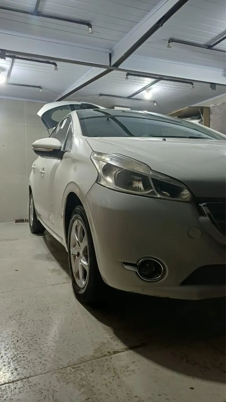 Peugeot 208 Active/active Pack 1.5 Flex 8V 5P 2015 - Foto 6