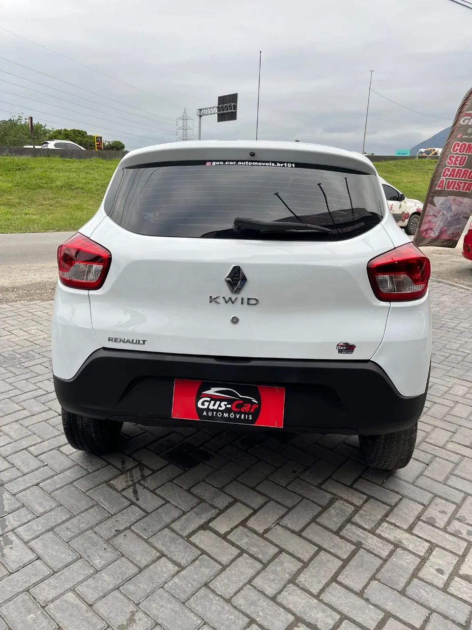 Renault Kwid Zen 1.0 Flex 12V 5P Mec. 2021 - Foto 5