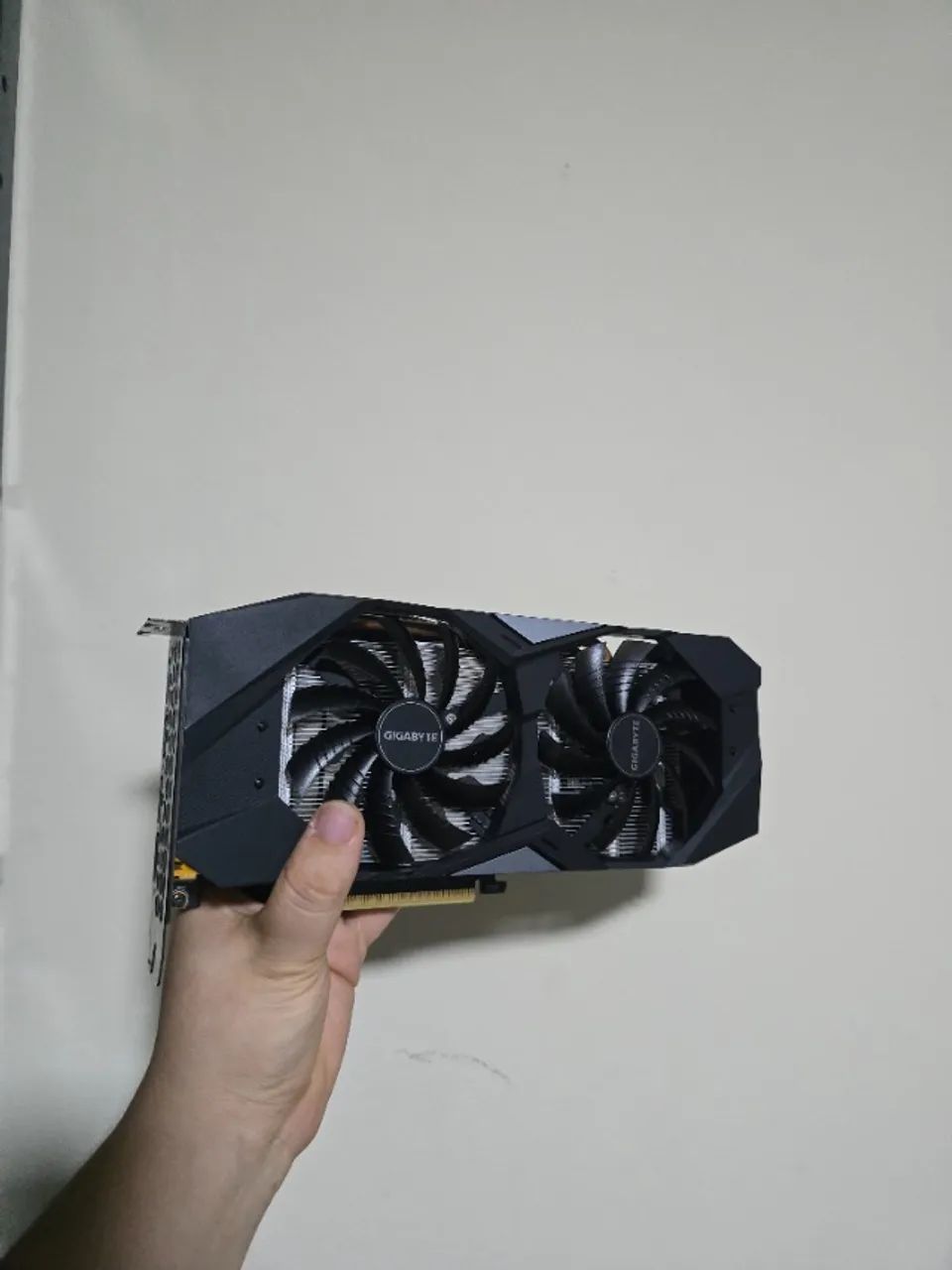 Placa de vídeo RTX 2060 6GB GIGABYTE - Foto 5