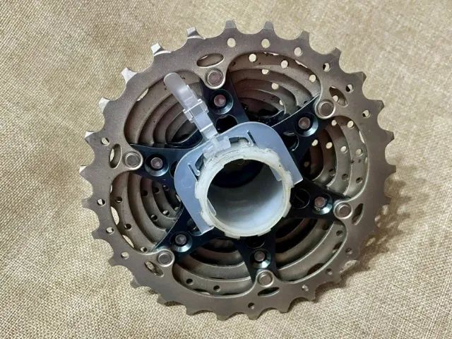 Cassete Shimano Ultegra R8000 11v 11-28 (Estado de Novo) - Foto 4