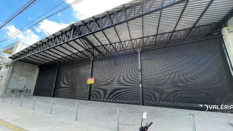 AMPLO GALPÃO COM 1.650M², 10 VAGAS! - Foto 5