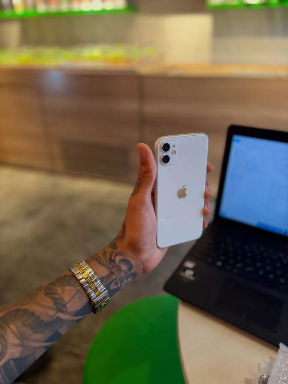 iPhone 1164 gb  - Foto 2