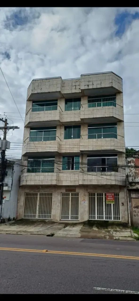 PRAÇA 14 - PREDIO COMERCIAL OU RESIDENCIAL - 2.000.000