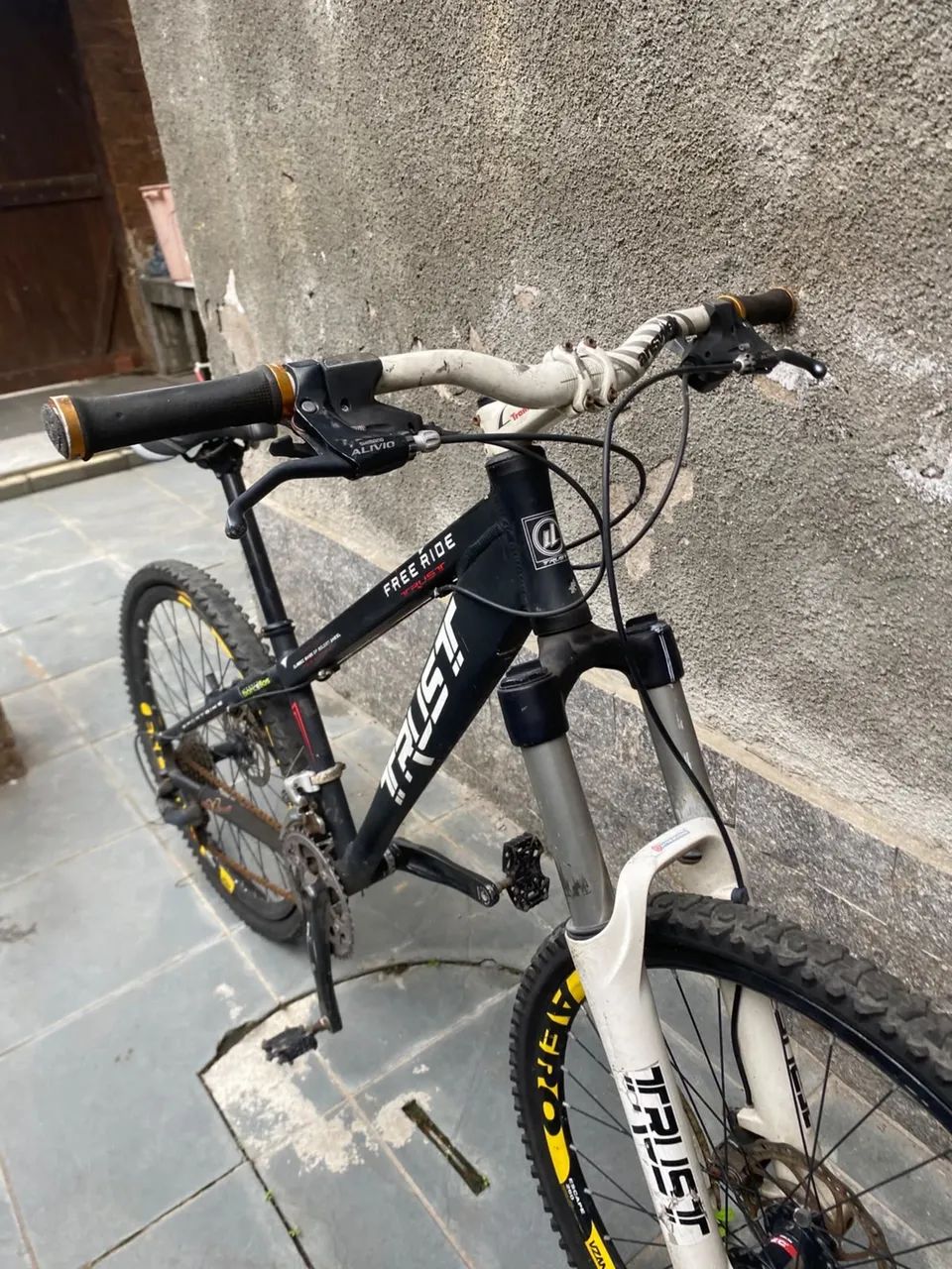 BIKE TRUST !  - Foto 3
