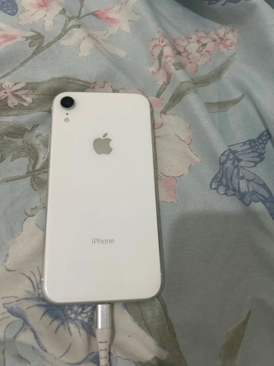 iPhone XR usado