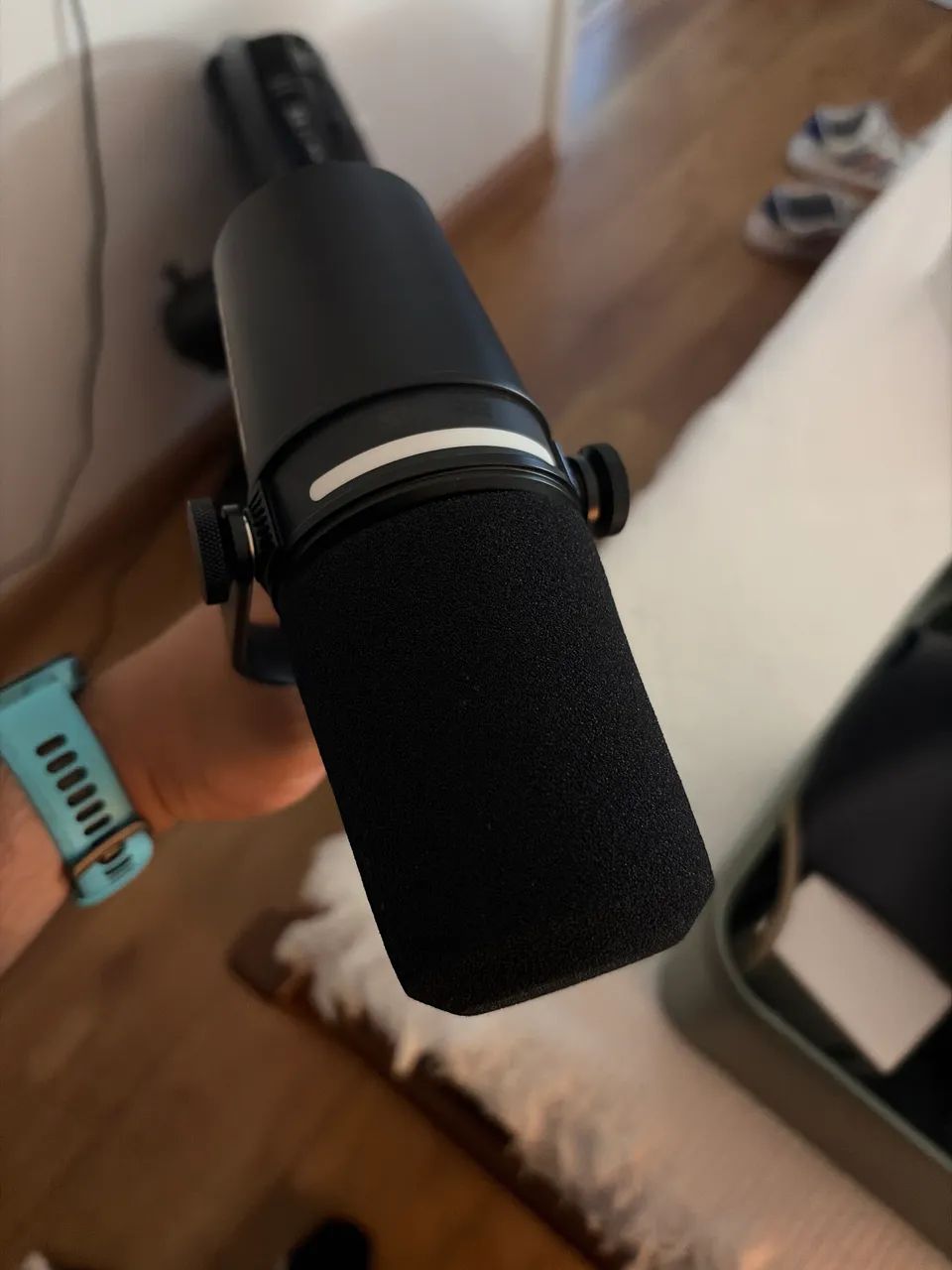 SHURE MV7+ NOVO + TRIPÉ - Foto 2