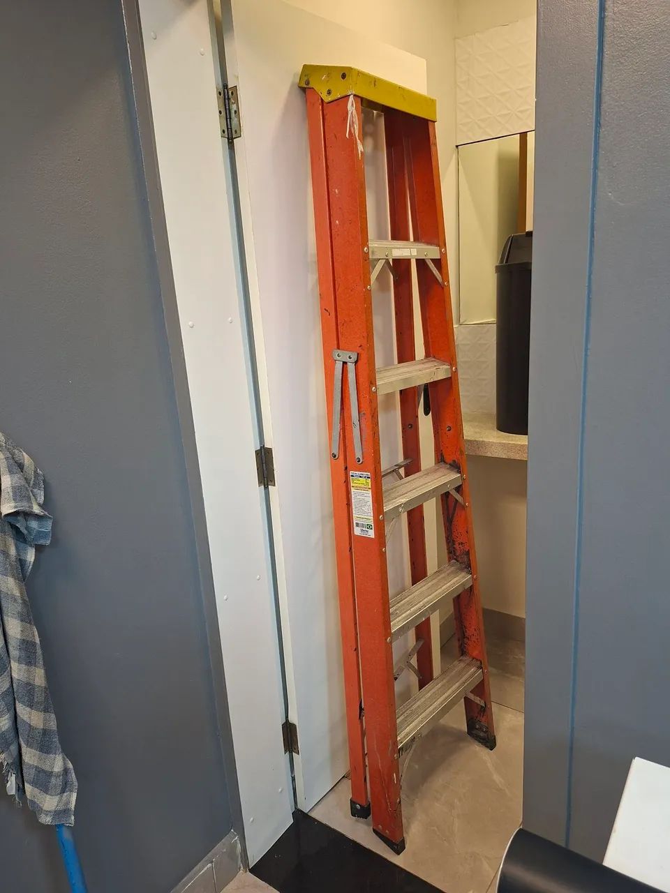 Escada Modelo TAF 6 Wbertolo - Foto 4