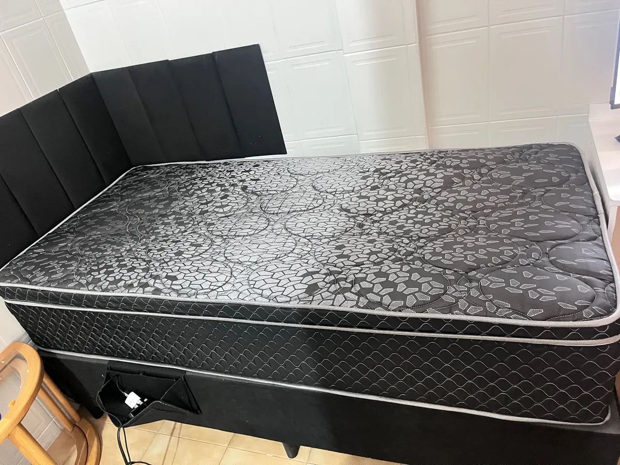 Cama de Solteiro Box
