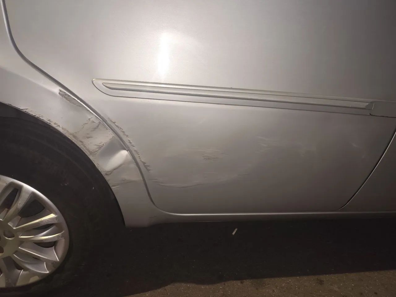 Fiat Idea Attractive 1.4 Fire Flex 8V 5P 2012 - Foto 4