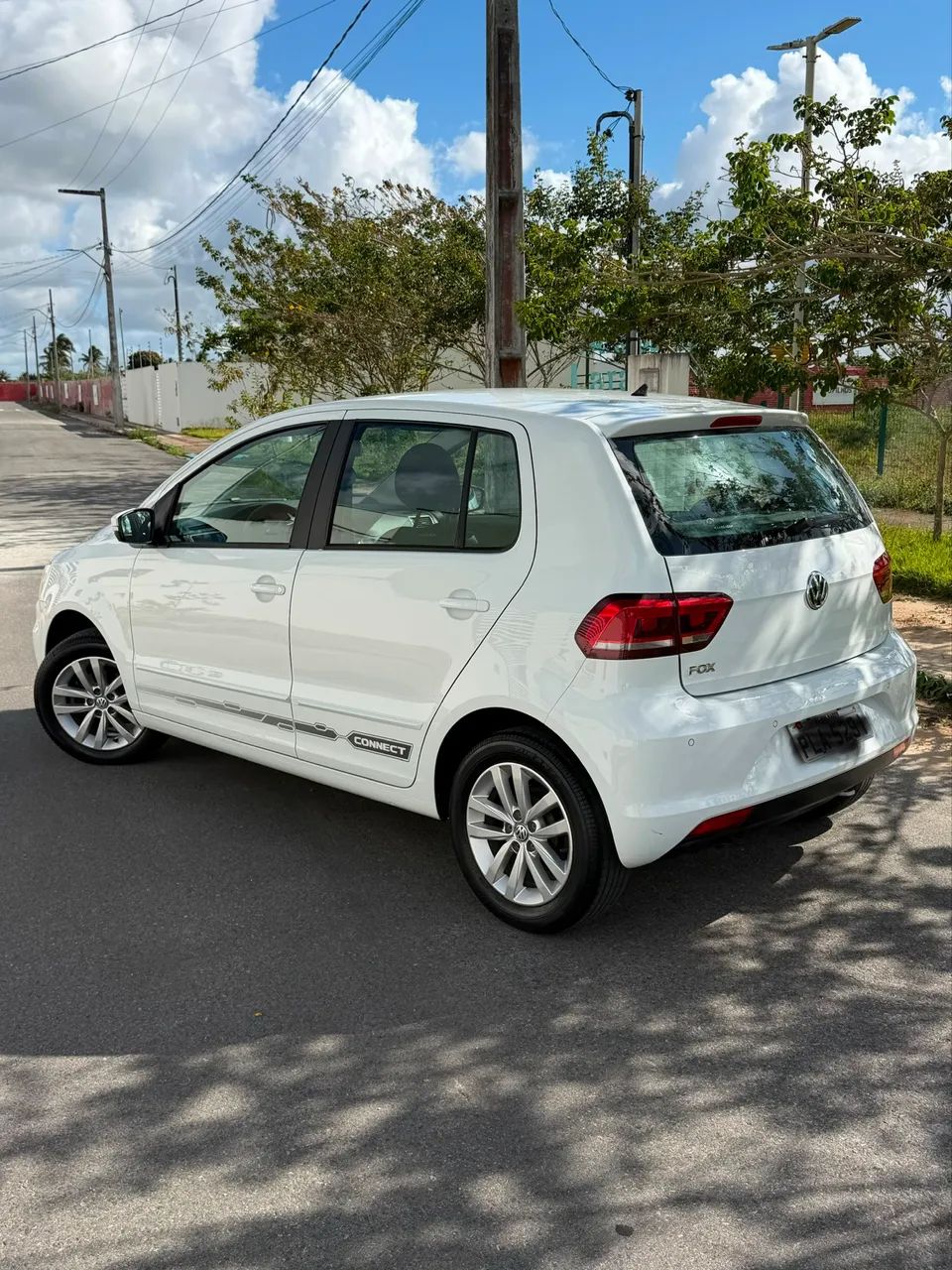 Volkswagen Fox Connect 1.6 Flex 8V 5P 2018 - Foto 3