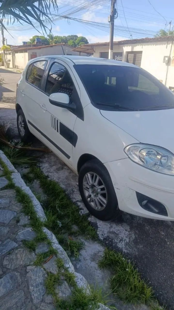 Fiat Palio Attractive 1.0 EVO Fire Flex 8V 5P 2013 - Foto 3