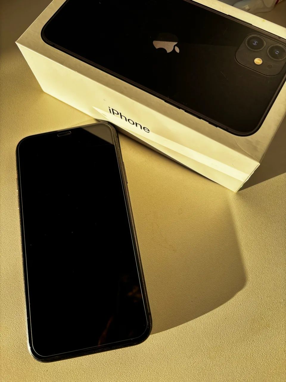 11 Iphone ブラック 256GB iPhone11 256GB Palhano Fazenda Gleba - Smartphones e Celulares - スマートフォン本体