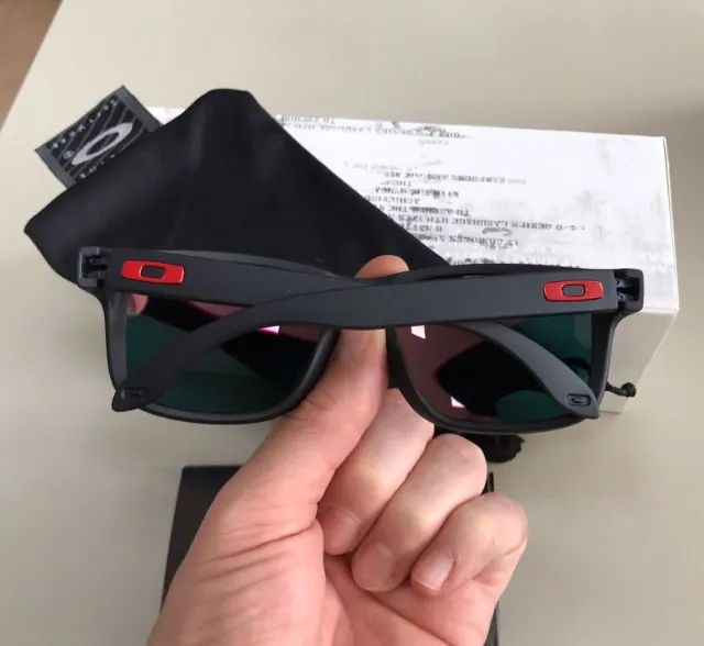 óculos de sol oakley holbrook ducati - Foto 5