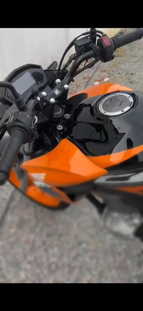 Moto bem cuidada pneus novos e óleo trocado  - Foto 2