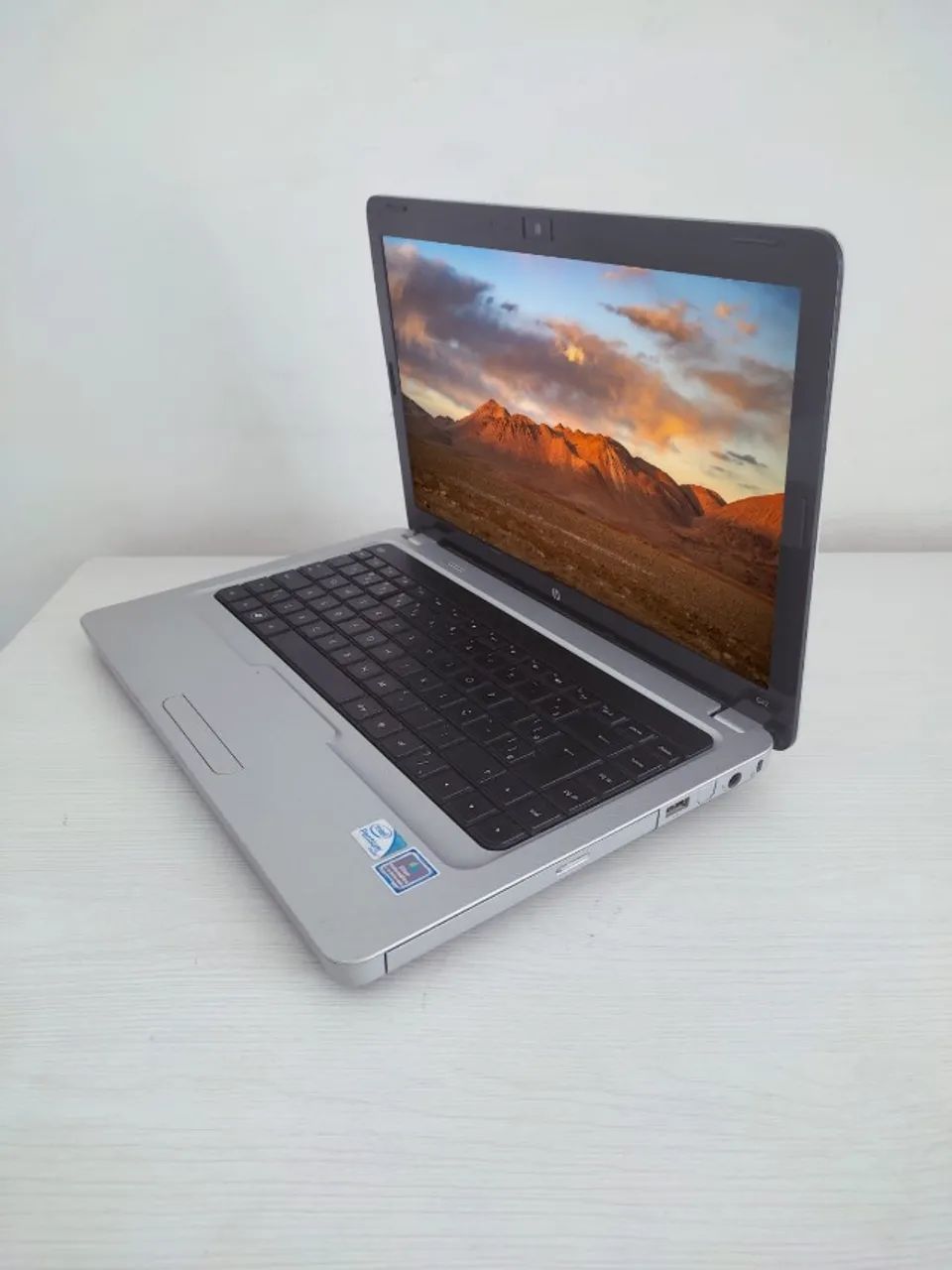Notebook HP 4GB Pentium SSD 120GB 14" Com Garantia