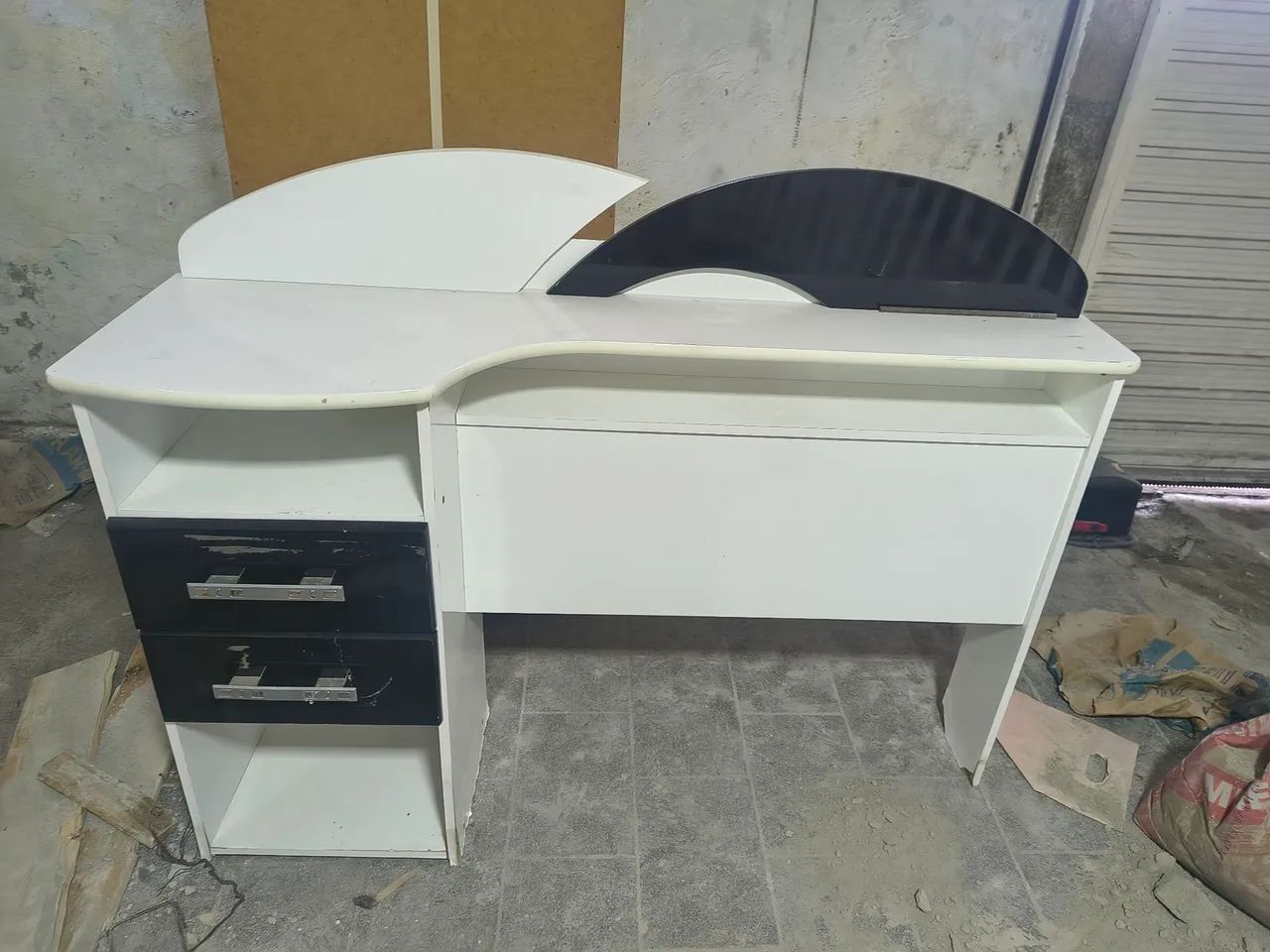 Cabiceira de cama de solteiro 