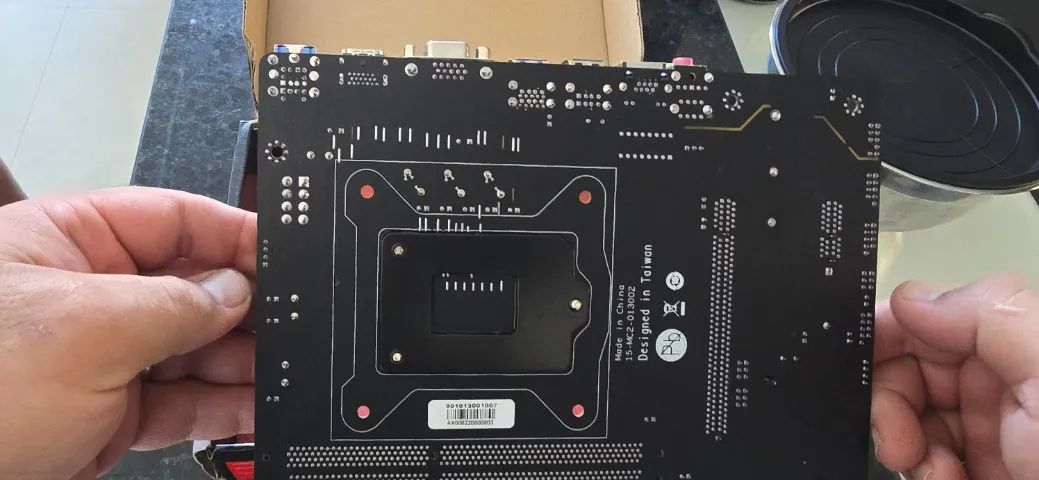 Placa-Mãe Machinist X99 LGA 2011-3 com Defeito - Foto 3