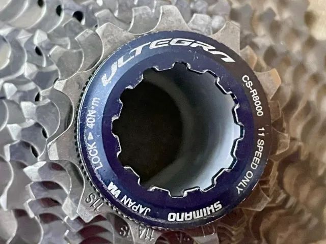 Cassete Shimano Ultegra R8000 11v 11-28 (Estado de Novo)