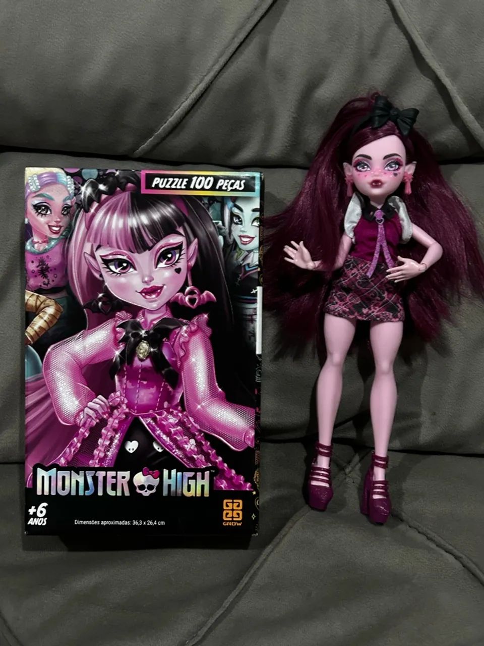 Monster high draculaura g3 com quebra cabeça 